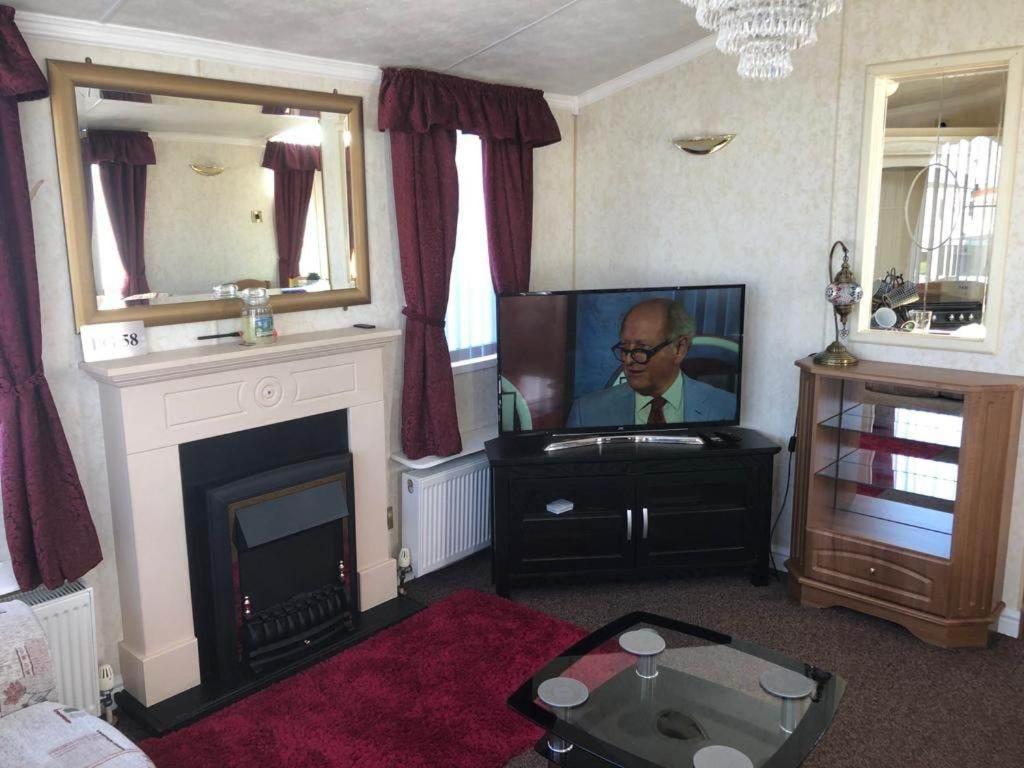 Pg58 2 Bed Caravan Golden Palm Chapel St Leonards المظهر الخارجي الصورة